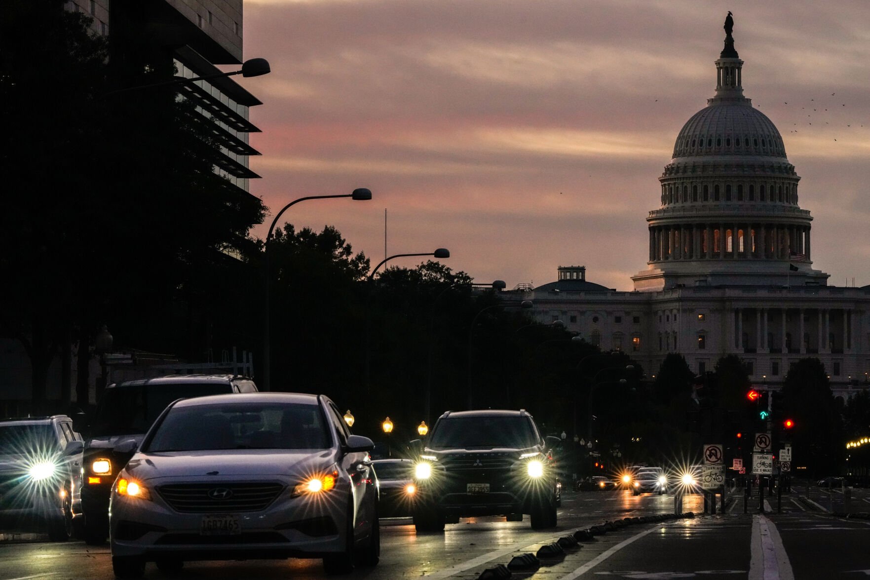 APTOPIX Congress Shutdown